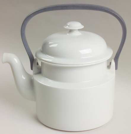 Bisserup White Teapot & Lid
