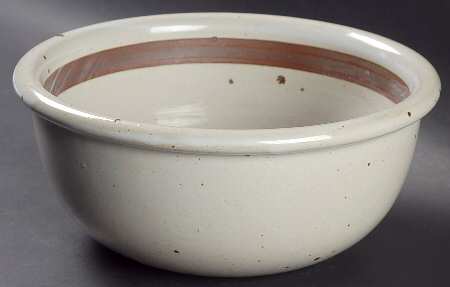 BLT Sandstone 8" Round Vegetable Bowl