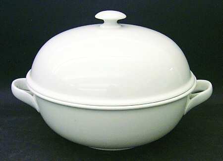 Bottelet White 2 Qt Round Covered Casserole by Dansk