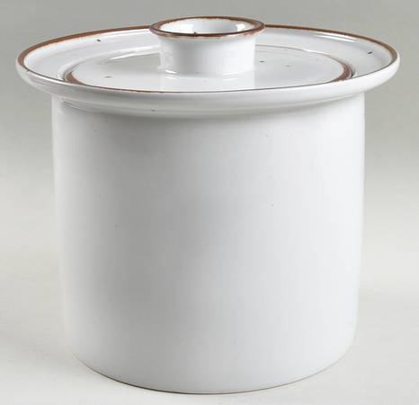 Brown Mist 4 Quart Round Covered Casserole