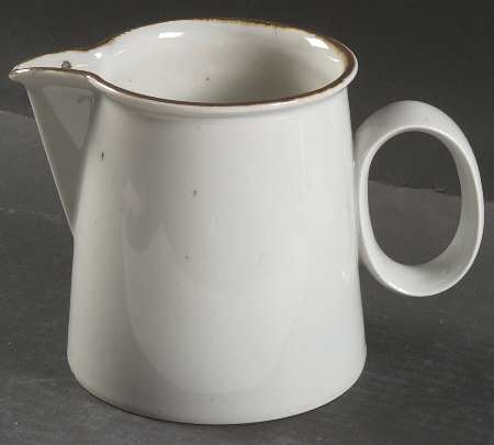 Brown Mist 32 Oz Pitcher