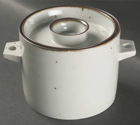 Brown Mist 1.75 Qt Round Covered Casserole