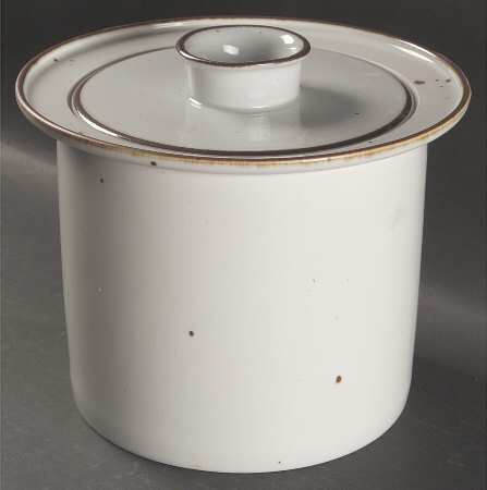 Brown Mist 3.25 Quart Round Covered Casserole