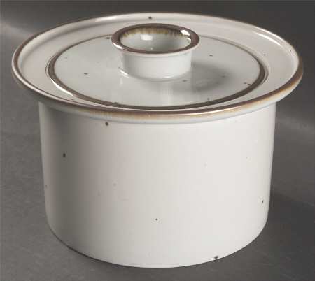 Brown Mist 3 Quart Round Covered Casserole