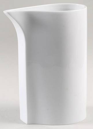 Combination White 32 Oz Pitcher