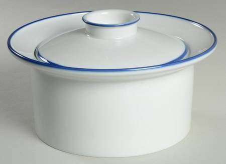 Epoch Blue 1.25 Qt Round Covered Casserole