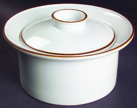 Epoch Brown 1.5 Qt Round Covered Casserole