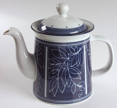 Etchings Tea/Coffee Pot & Lid