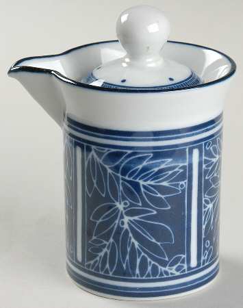 Etchings Creamer & Lid