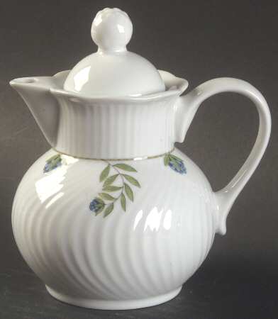 Floret Creamer & Lid