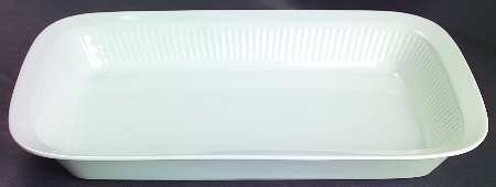 Fluted White Cafe 14" Rectangular Baker