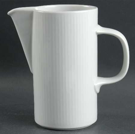 Fluted White Cafe 40 Oz Pitcher