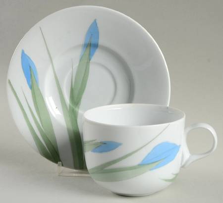 Gaarden Flat Cup & Saucer Set