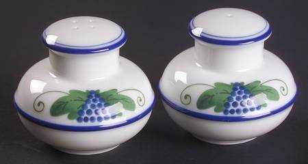 Harvest Salt & Pepper Set