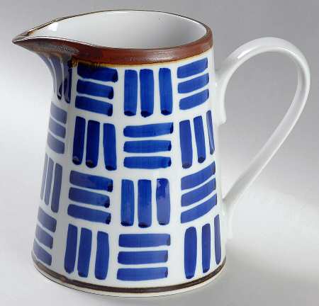 Herringbone 38 Oz Pitcher
