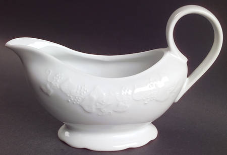 Ivy Gravy Boat