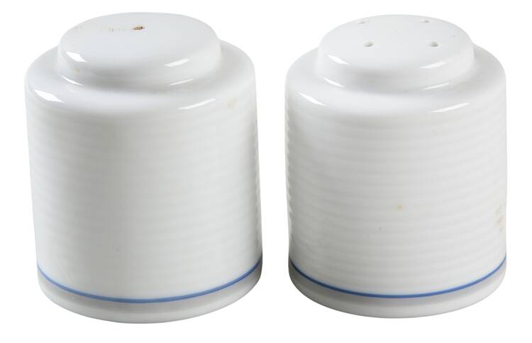 Jacquard Blue Salt & Pepper Set