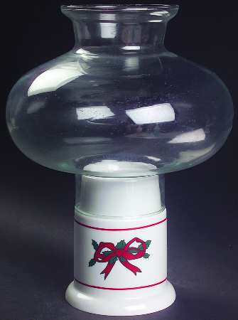 Jul Tidings Hurricane Lamp & Globe