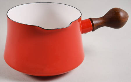 Kobenstyle Red (Older) Saucepan Metal 1.75 Quarts No Lid