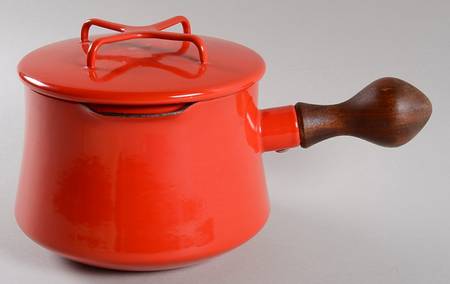 Kobenstyle Red (Older) Saucepan Covered Metal 1.75 Quarts