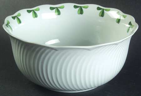 Lorraine 8" Round Vegetable Bowl