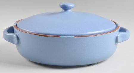 Mesa Sky Blue 2 Qt Round Covered Casserole
