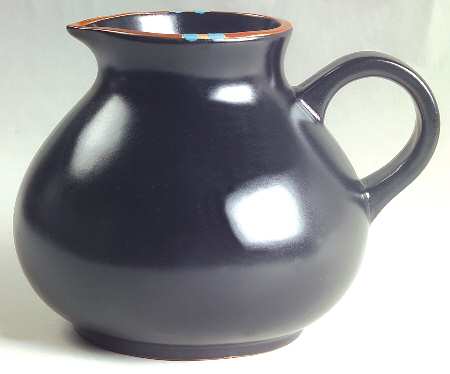 Mesa Black 48 Oz Pitcher