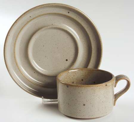 Nielstone Sugar Sand Flat Cup & Saucer Set