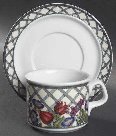 Nordic Garden-Lattice & Ribbon Flat Cup & Saucer Set