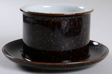 Rondo Brown Gravy Boat with Attached Underplate by Dansk