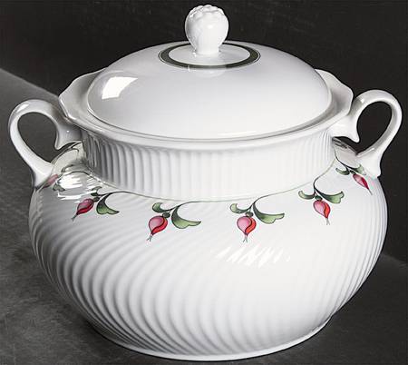 Rosebud Tureen &  Lid