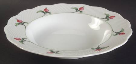 Rosebud Large Rim Soup Bowl