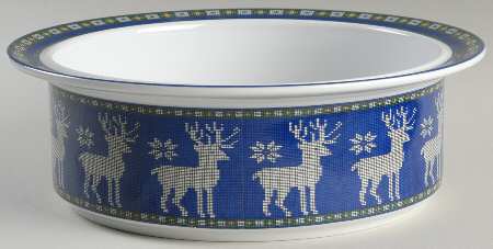 Snowfall 9" Round Vegetable Bowl