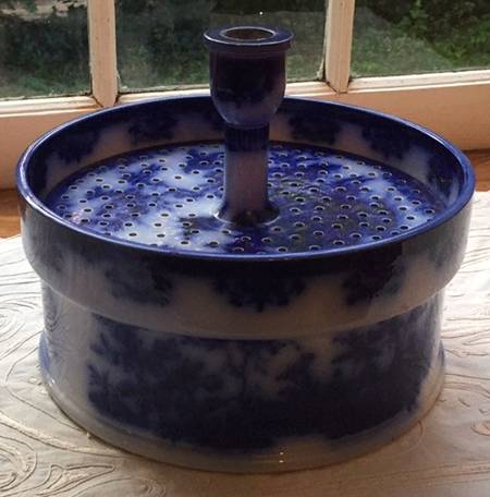 Amoy (Flow Blue) Butter Press