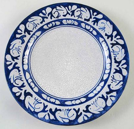 Rabbit 12" Chop Plate (Round Platter)