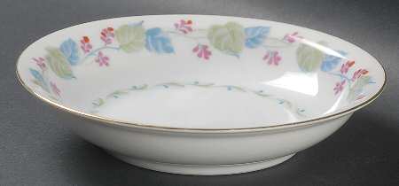 Maywood (Japan) Rim Fruit/Dessert (Sauce) Bowl