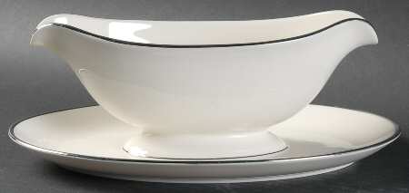 Eternity Gravy Boat with Attached Underplate