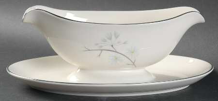 Springtime Gravy Boat with Attached Underplate