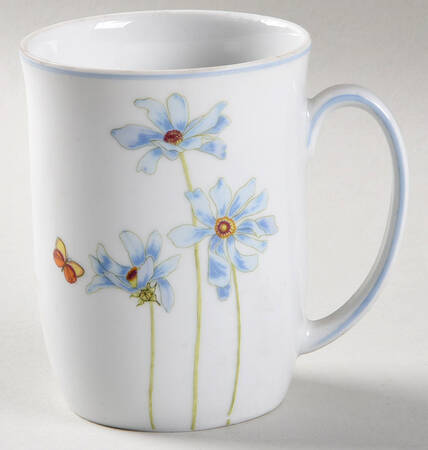 Blue Daisy Touch of Blue Mug