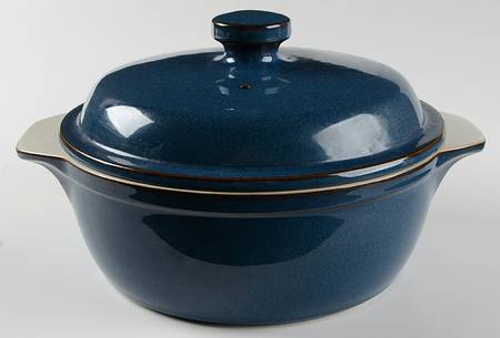 Boston 2.25 Qt Round Covered Casserole