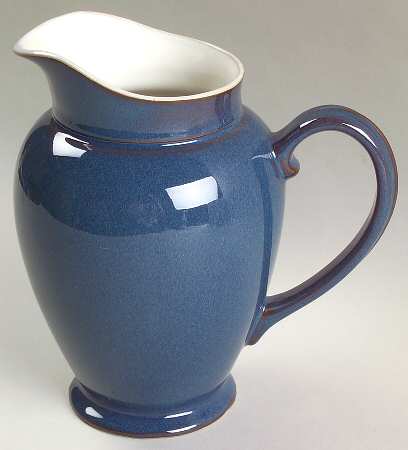 Boston 32 Oz Pitcher