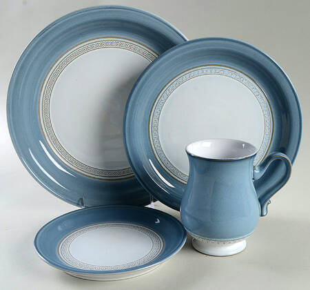 Castile 32 Piece Estate Set