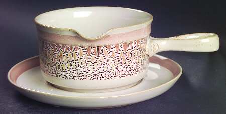 Chantilly Gravy Boat & Underplate