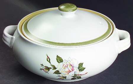 Charm 2 Qt Round Covered Casserole