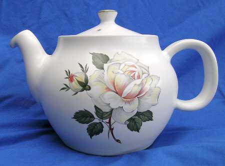 Charm Teapot & Lid