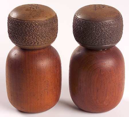 Cotswold Ceramic and Wood Salt & Pepper Set