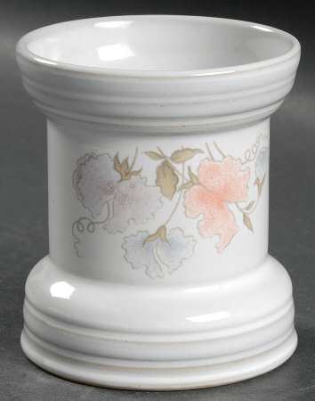 Dauphine Pillar Candleholder