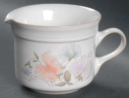 Dauphine Creamer