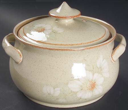 Daybreak 1.25 Qt Round Covered Casserole