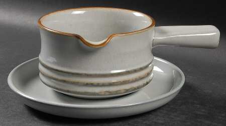 Fjord Gravy Boat & Underplate